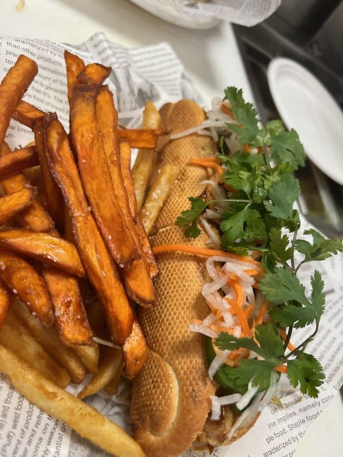 Chicken Banh Mi
